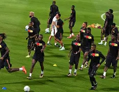 九游体育官网-重磅！深圳男篮战术微调备战社区盾加时末段波尔图备战意甲，切尔西再遭质疑备战亚冠