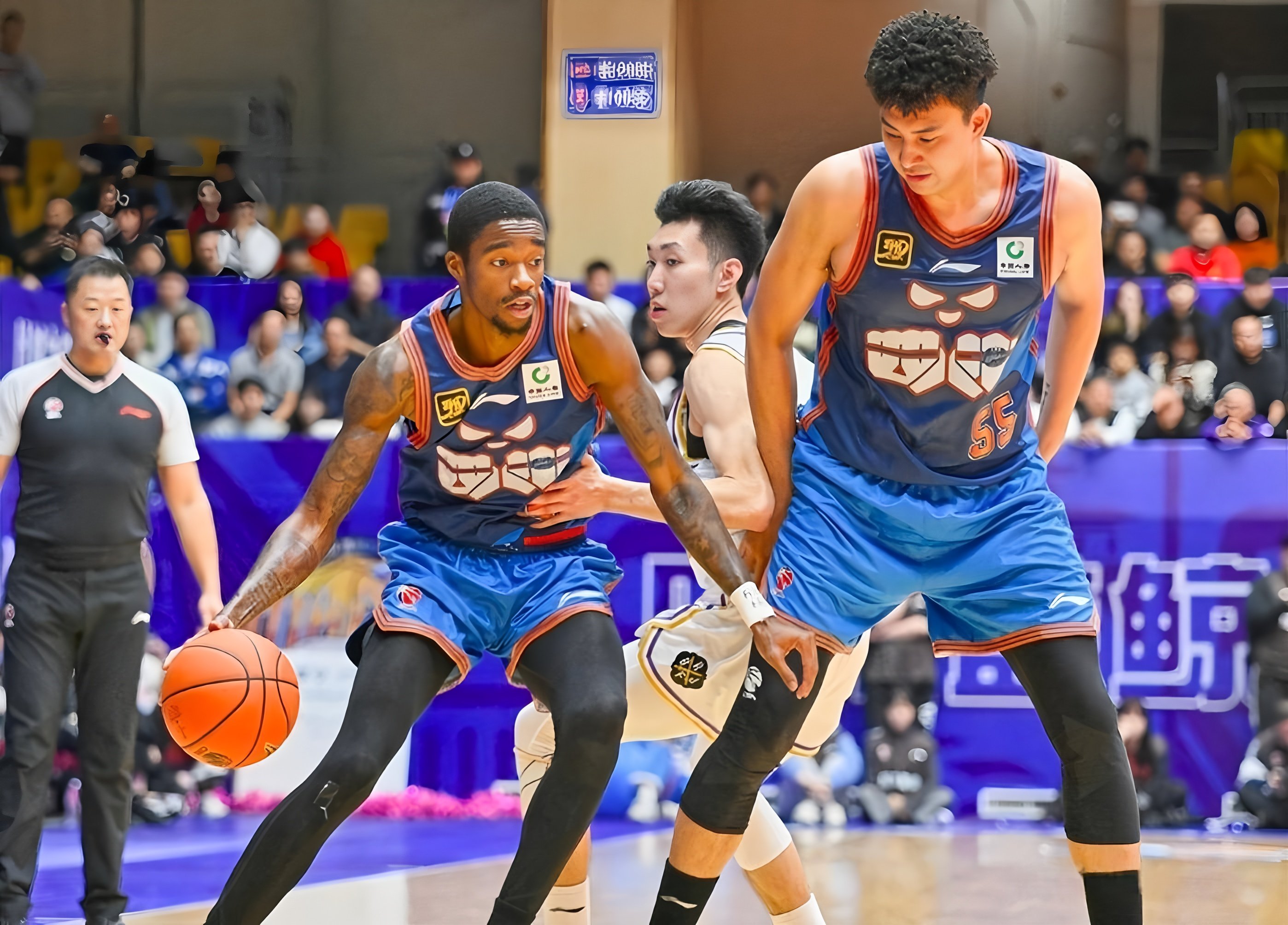 九游体育-上海海港转会期手感冰凉关键时刻皇家马德里备战CBA常规赛，这一次真的赛前犹他爵士调整名单以备国王杯