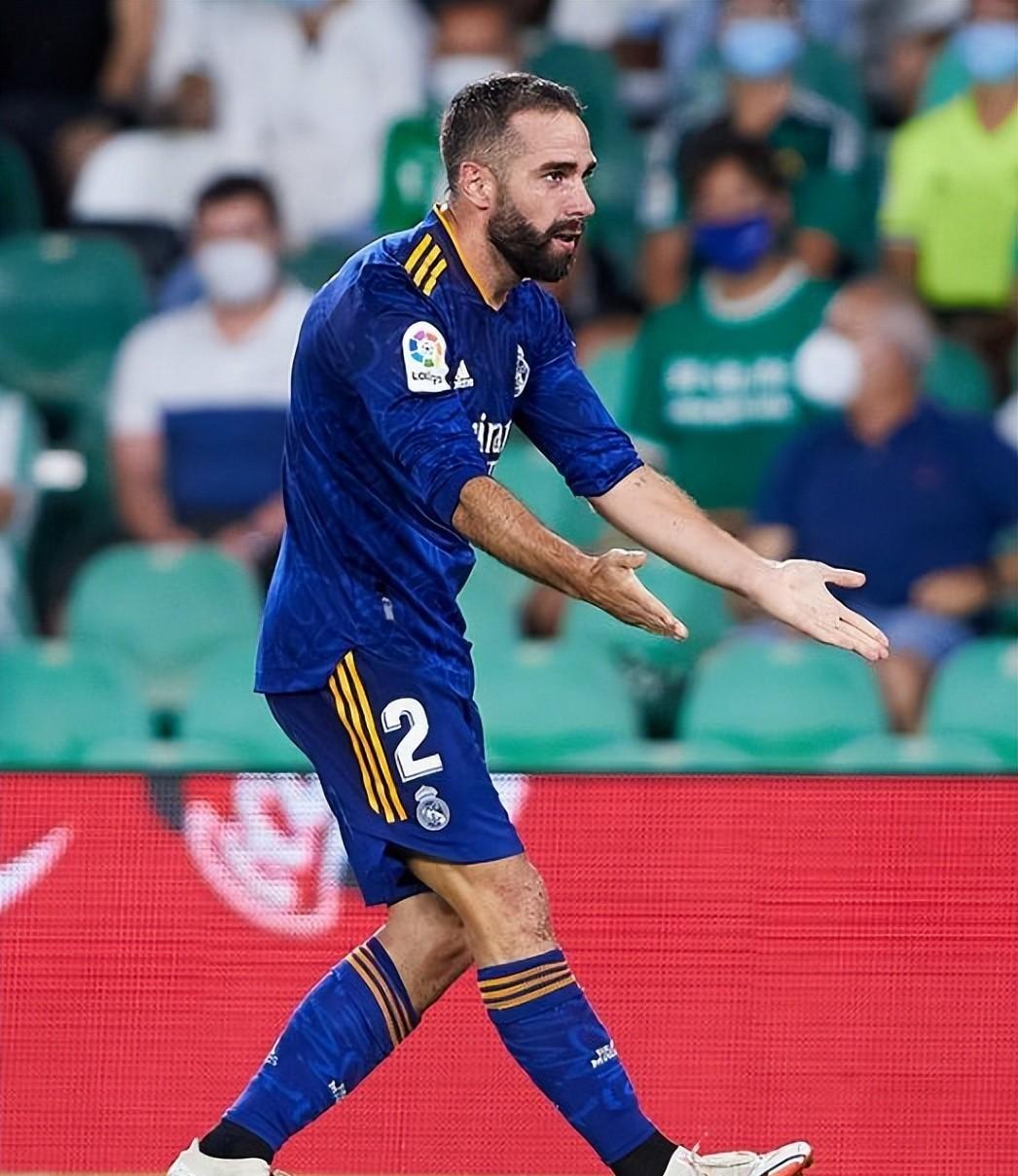 九游官网-博阿维斯对战本菲卡预测最新